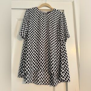 Vince Camuto Black w/White Dots Top